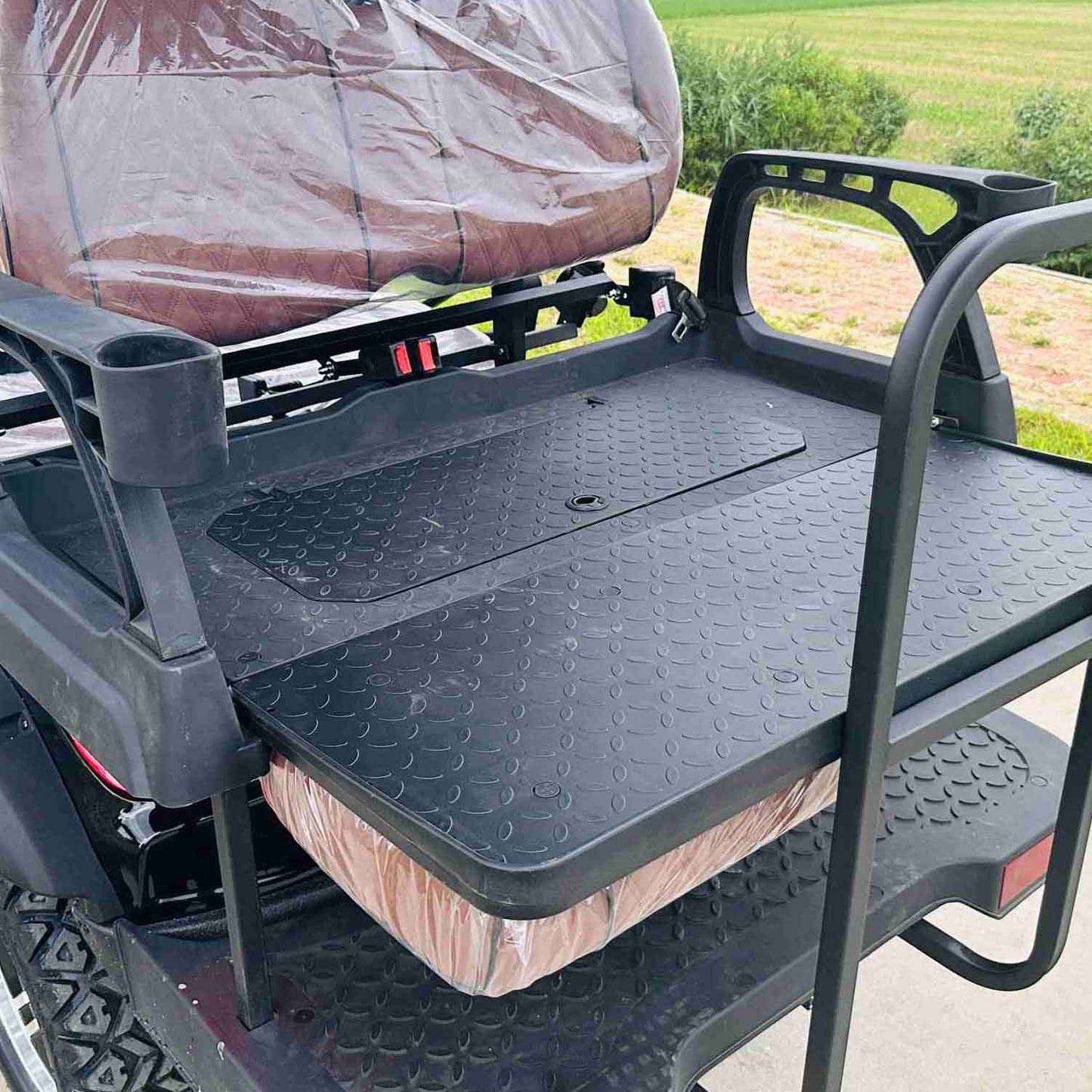 4-Seater Electric Golf Cart with Multimedia Screen | Multi-Purpose Utility Vehicle | YIPU-GC-N 2S+2S