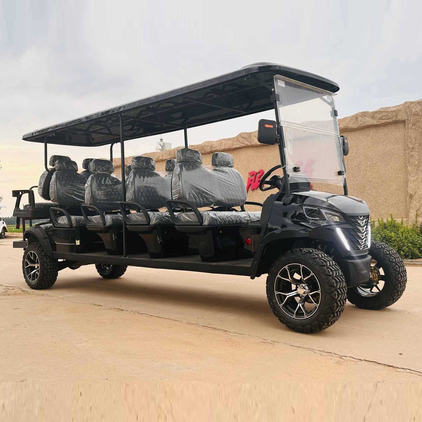 10-Seater Electric Golf Cart with Multimedia Screen | Multi-Purpose Utility Vehicle | YIPU-GC-M 8S+2S
