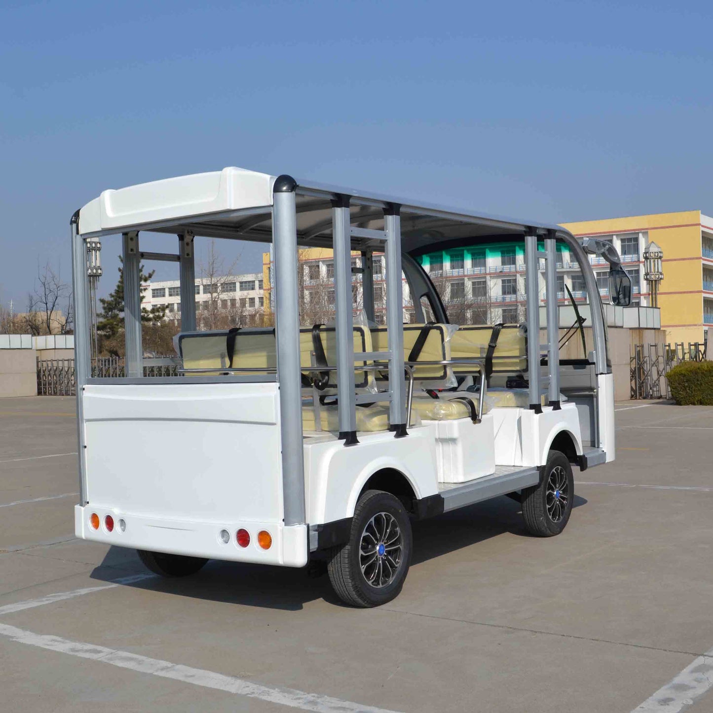 8-Seater Electric Sightseeing Vehicle – 48V/72V Resort Shuttle | YIPU-SC-O 8S