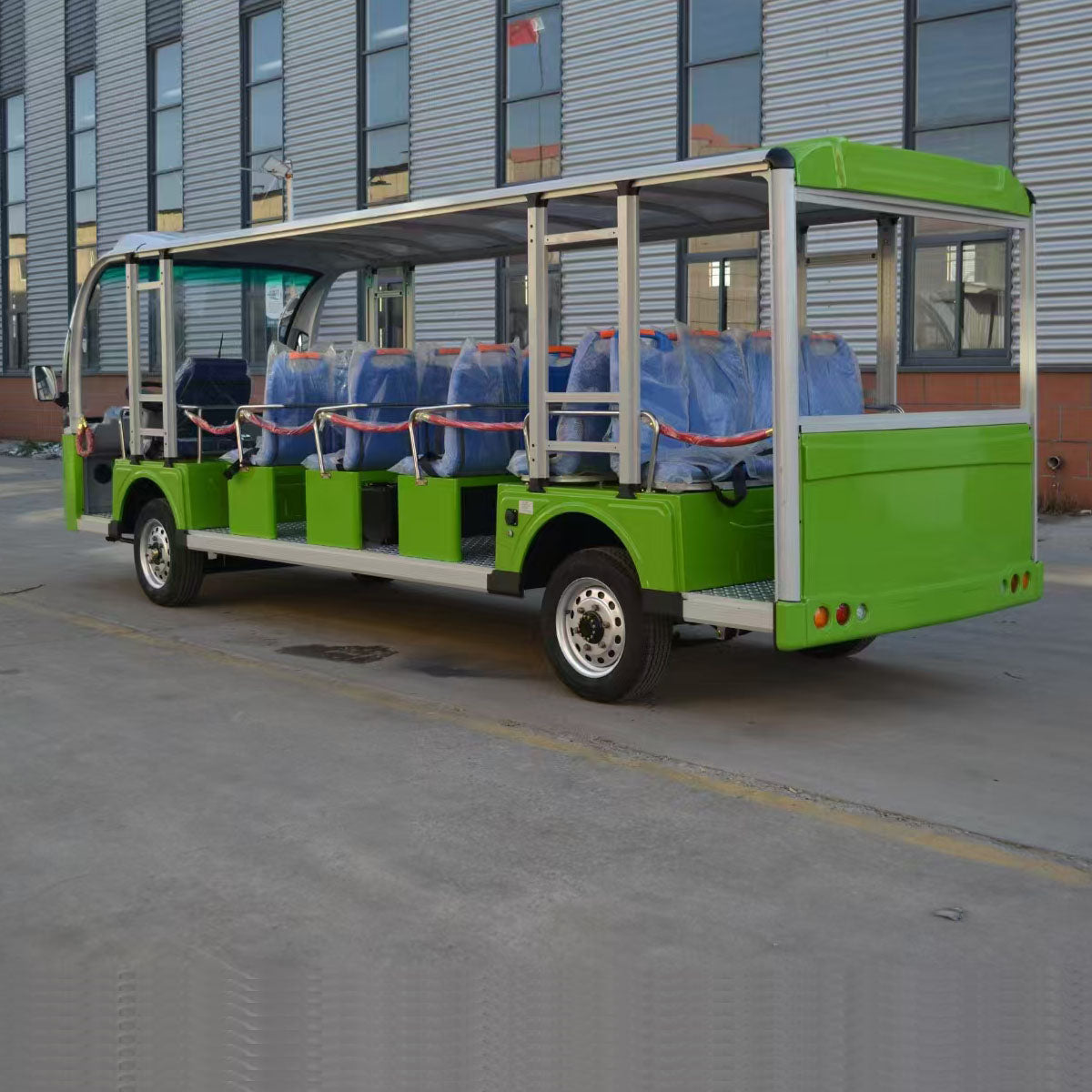23-Seater Electric Sightseeing Vehicle – 96V Lithium Tour Tram | YIPU-SC-O 23S