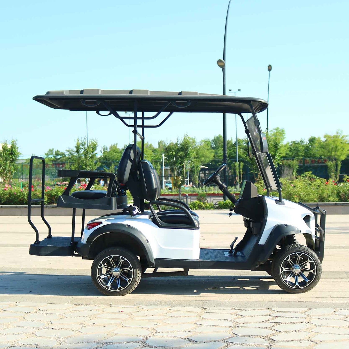 4-Seater Electric Golf Cart with Multimedia Screen | Multi-Purpose Utility Vehicle | YIPU-GC-C 2S+2S